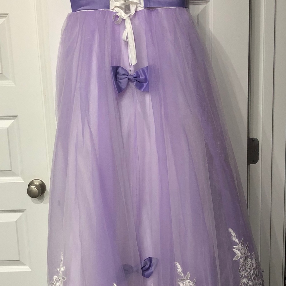 Girls dress